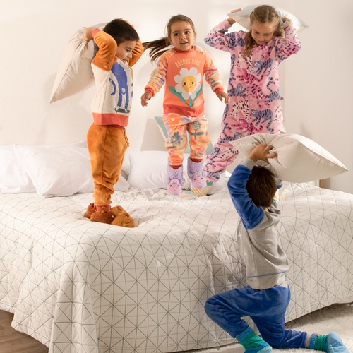 Pijama infantil de franela y polar coral talla 8