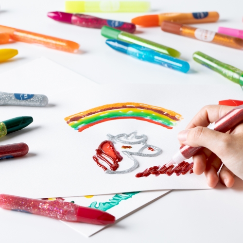Balde con 50 lápices relieve con colores glitter