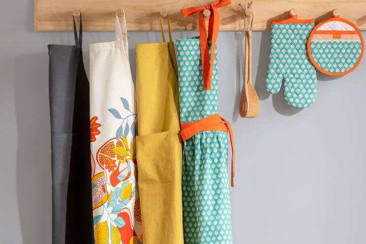 Textiles de cocina: Guantes, paños, y más.